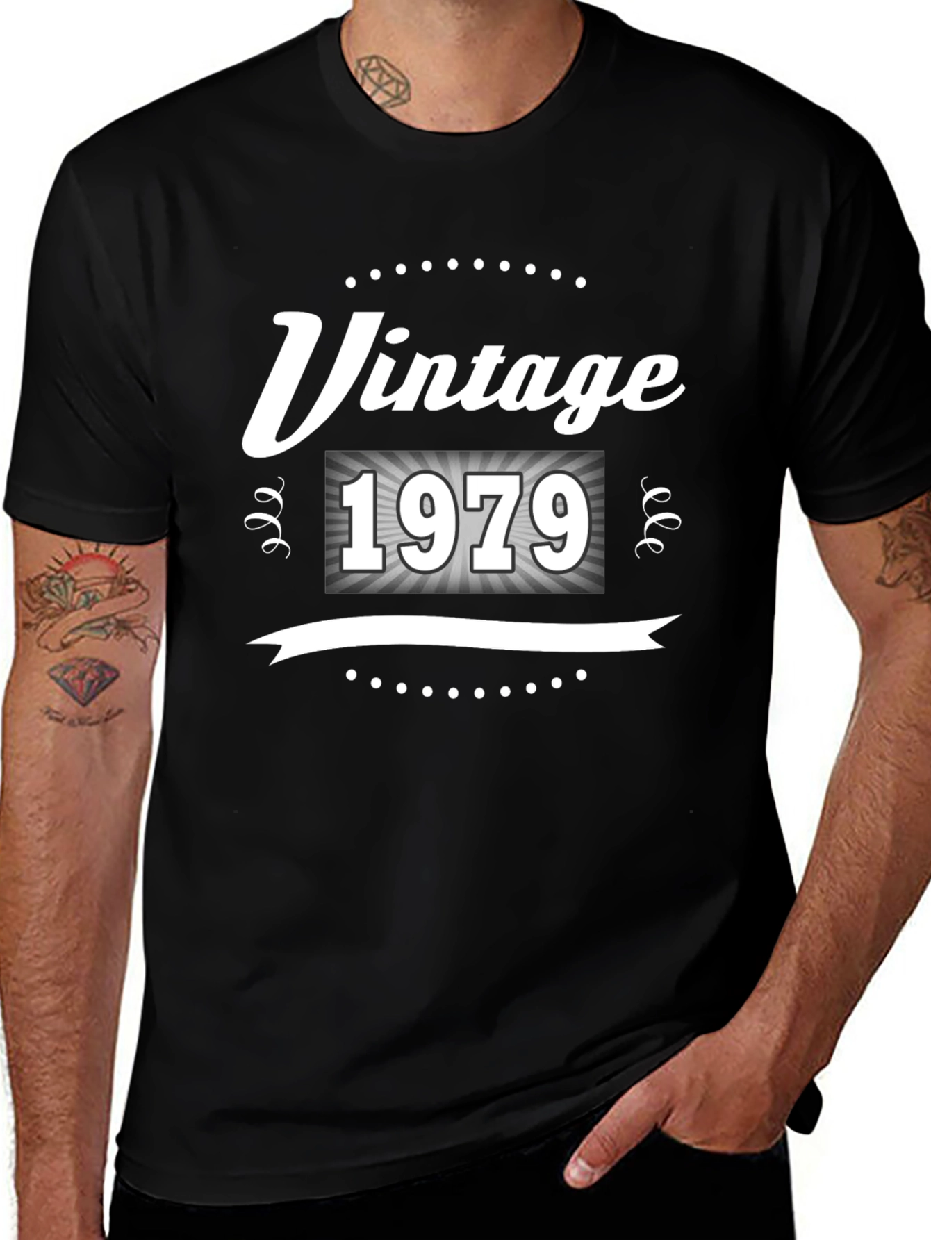 Vintage 1979 T-Shirt - Classic Birthday Tee