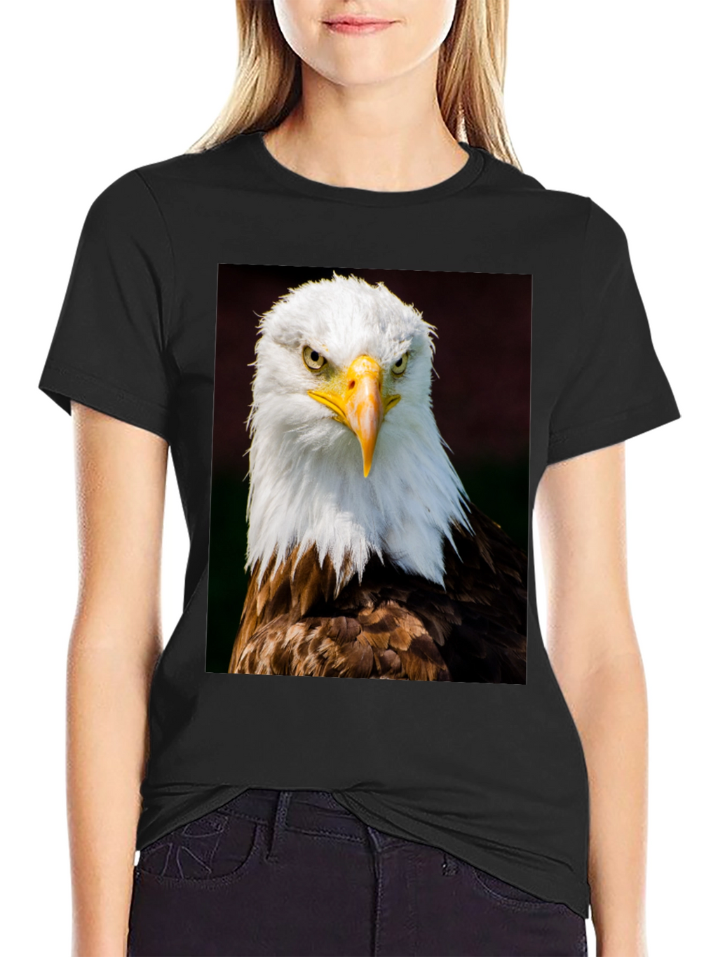 Eagle Graphic T-Shirt - Bold Bird of Prey Design
