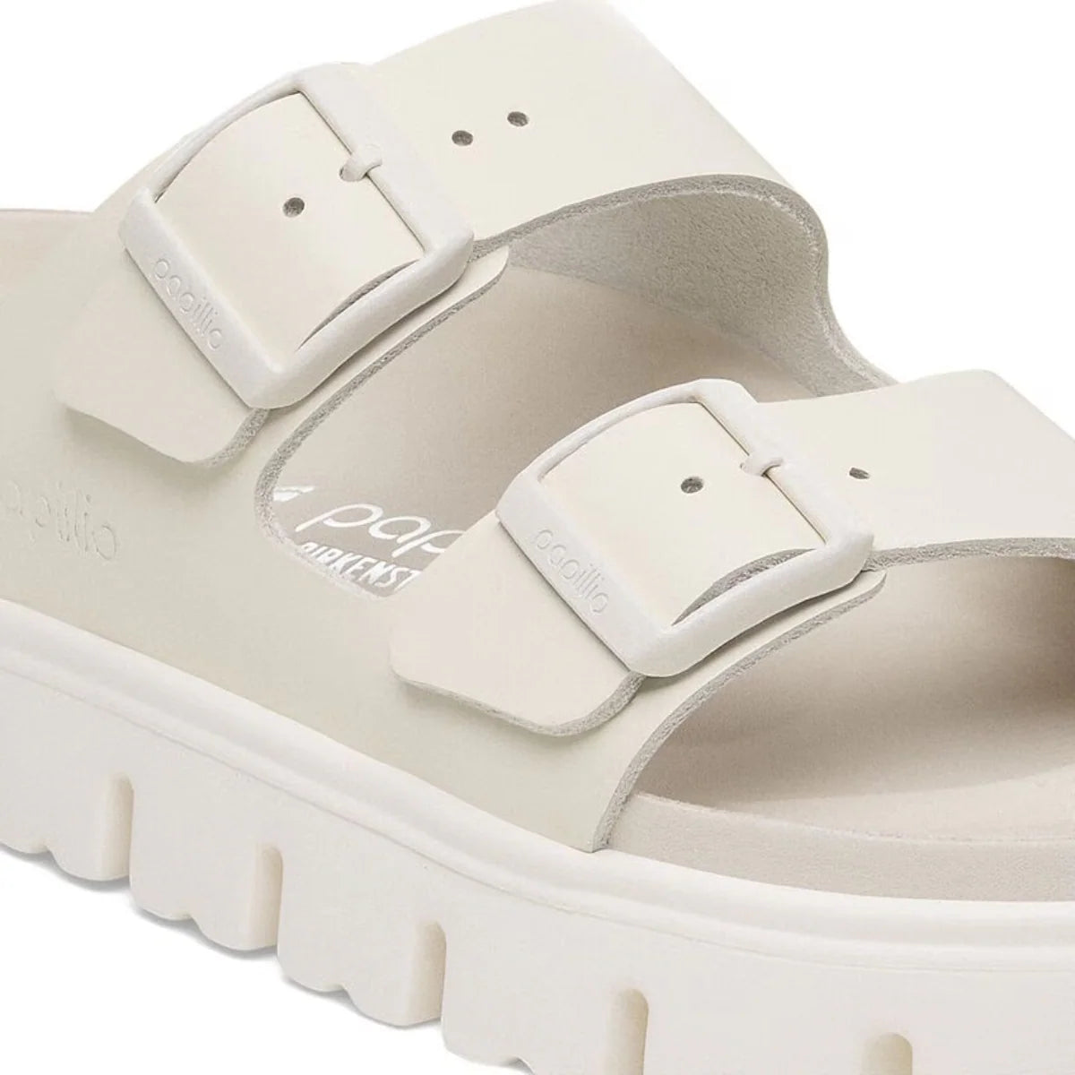 Birkenstock Women's Arizona Chunky Leather in Eggshell