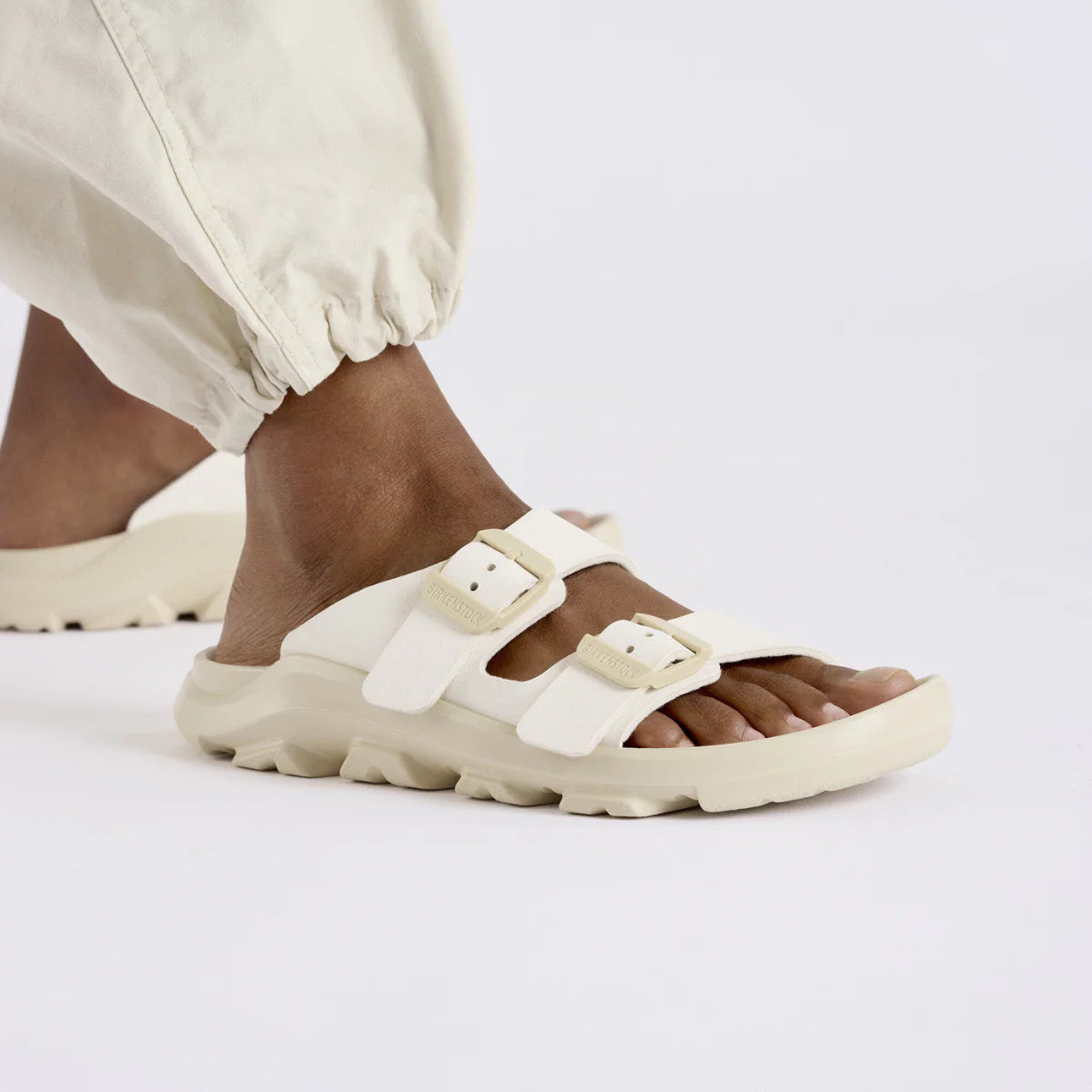 Birkenstock Mogami Terra 2 Strap Birko-Flor in Apex Eggshell