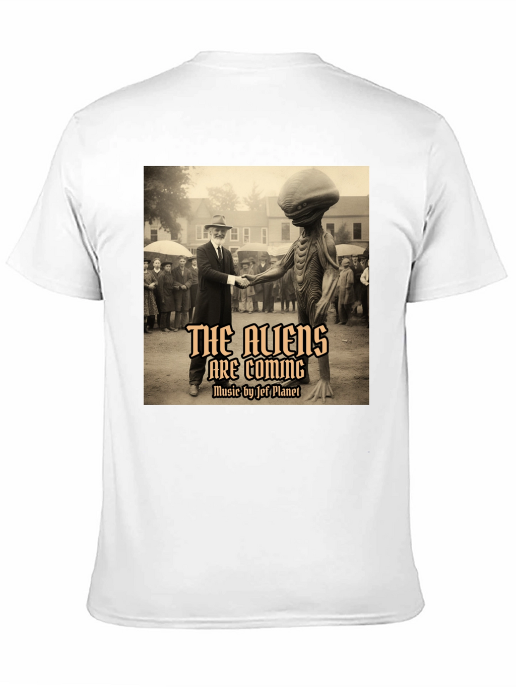 Aliens Are Coming Graphic T-Shirt