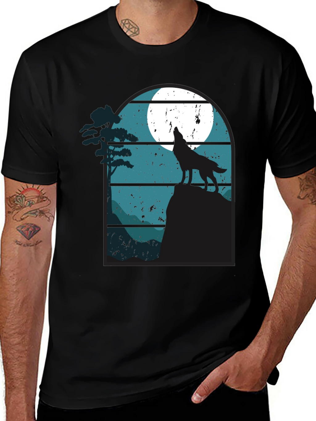 Wolf Howling at Moon Graphic T-Shirt