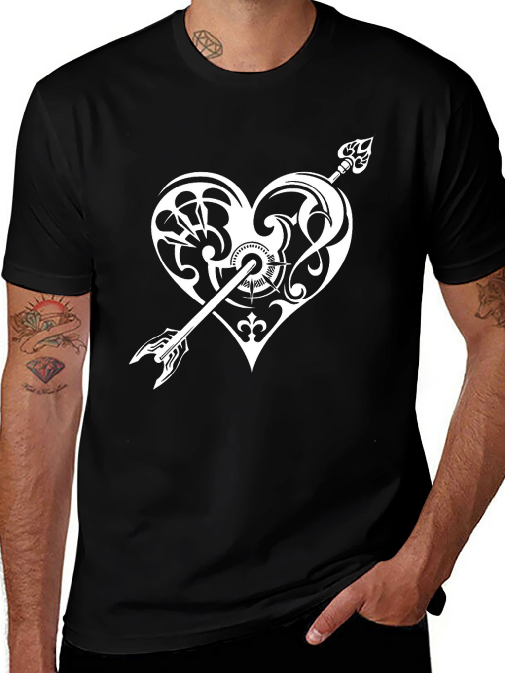 Heart Arrow Graphic Print Tee - Black