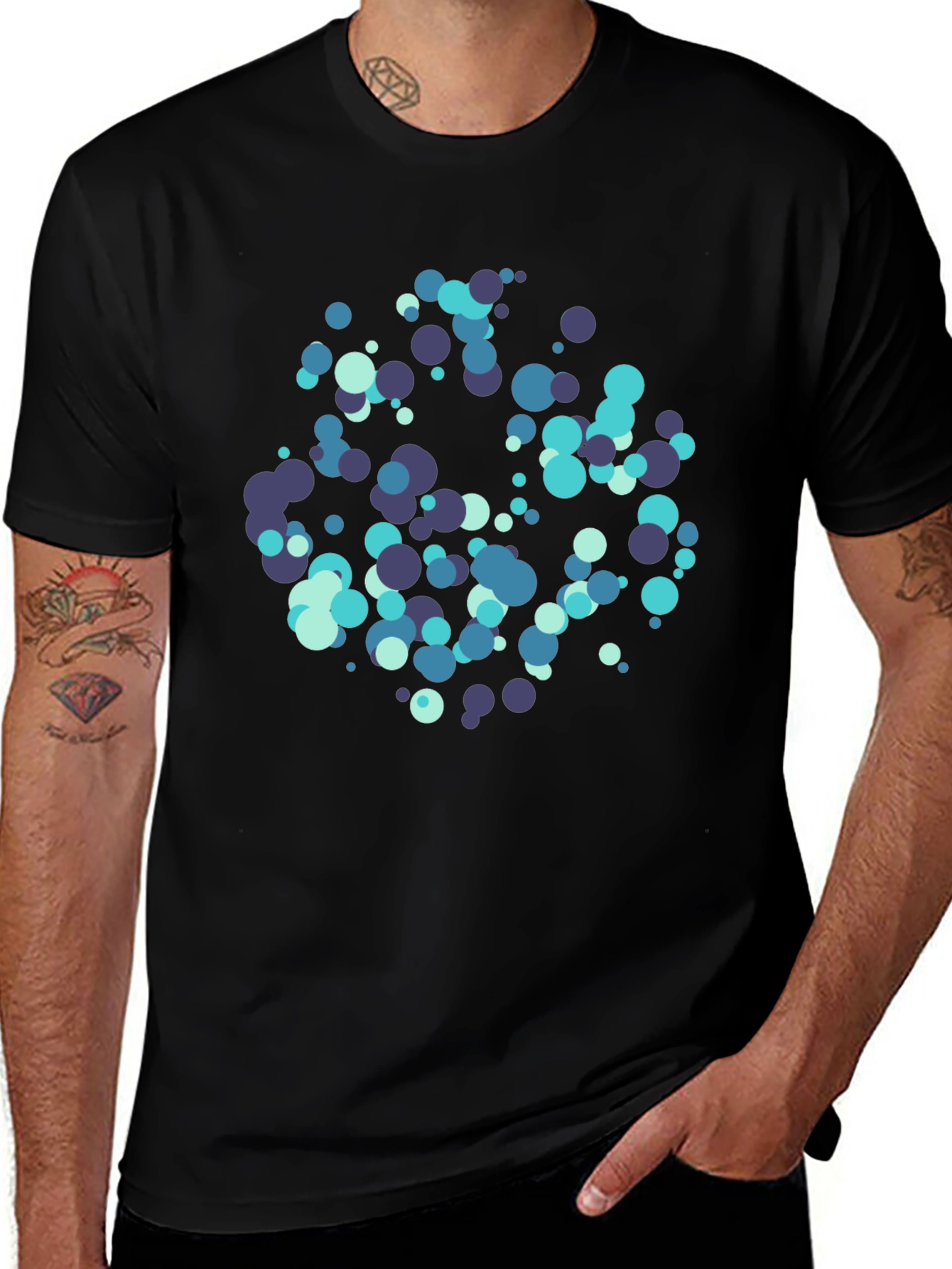 Modern Circles Graphic Black T-Shirt