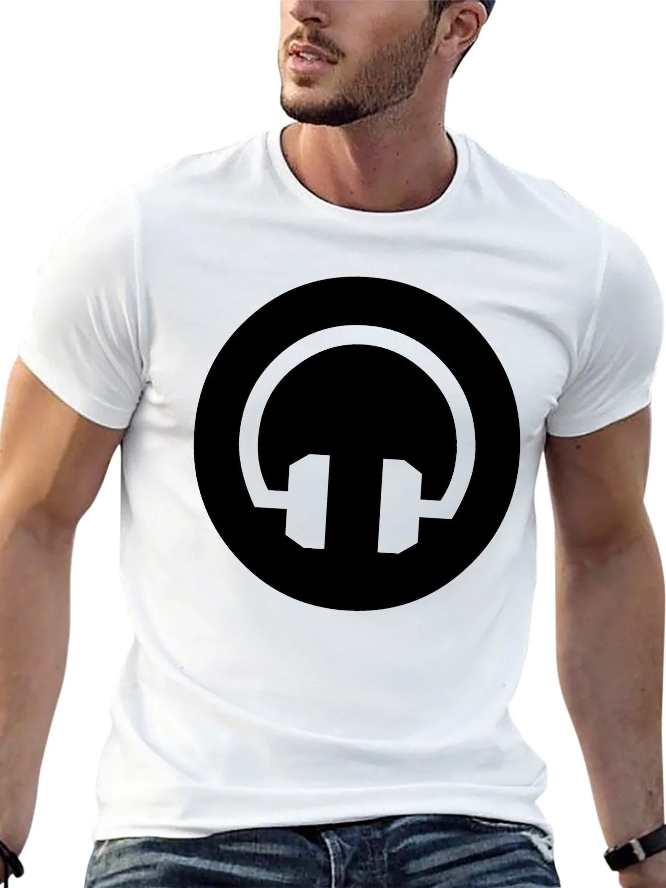 Black Headphone Graphic T-Shirt - Stylish Music Lover Tee